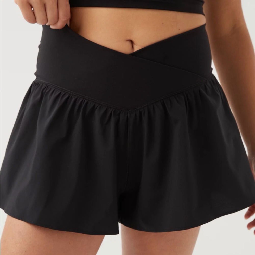 OFFLINE By Aerie Real Me Crossover Flowy Short